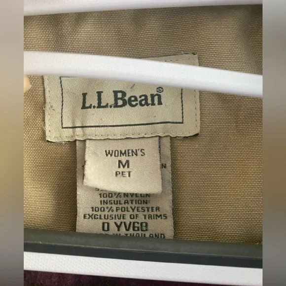 L.L Bean Women’s Barn Chore Coat Beige Winter Coat - Picture 3 of 7